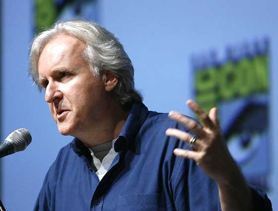James Cameron james cameron James Cameron reclama da febre 3D nos cinemas